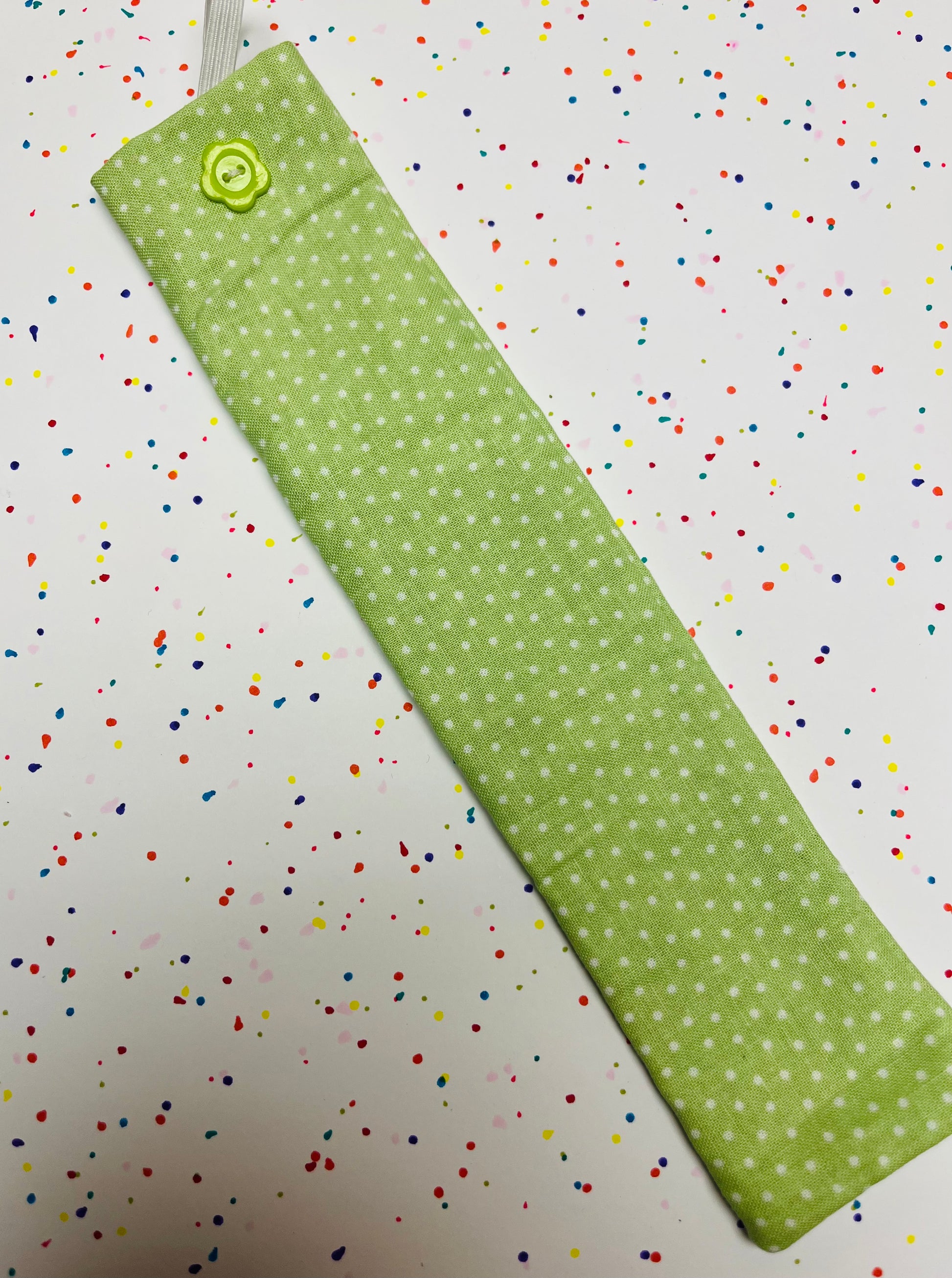 Delicate Dot